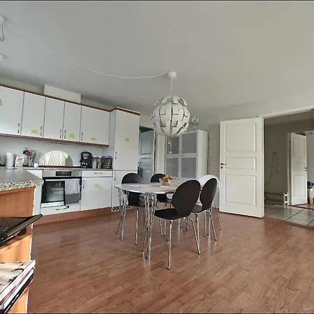 Charming In A Cozy In Apartman *