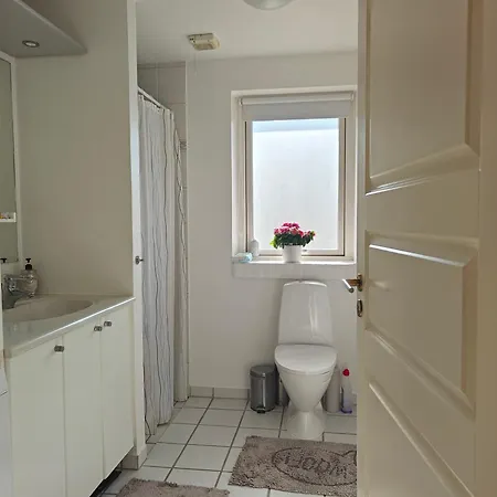 Charming In A Cozy In Apartment *