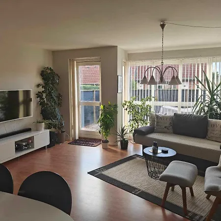 Apartmán Charming In A Cozy In *