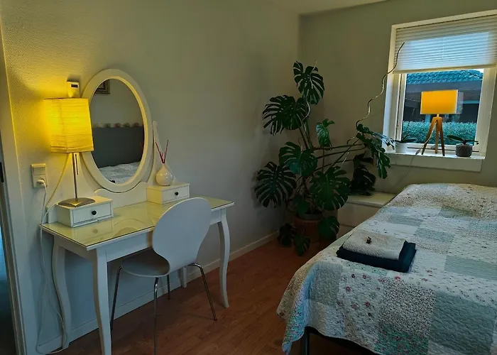 Charming In A Cozy In スタイ