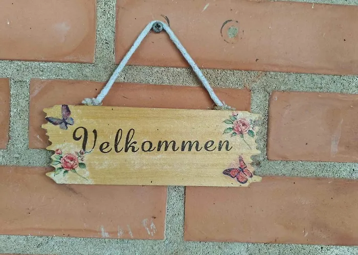 Charming In A Cozy In 公寓